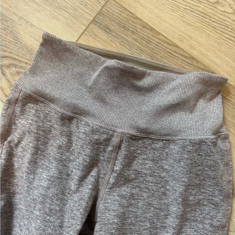 ALO Yoga leggings